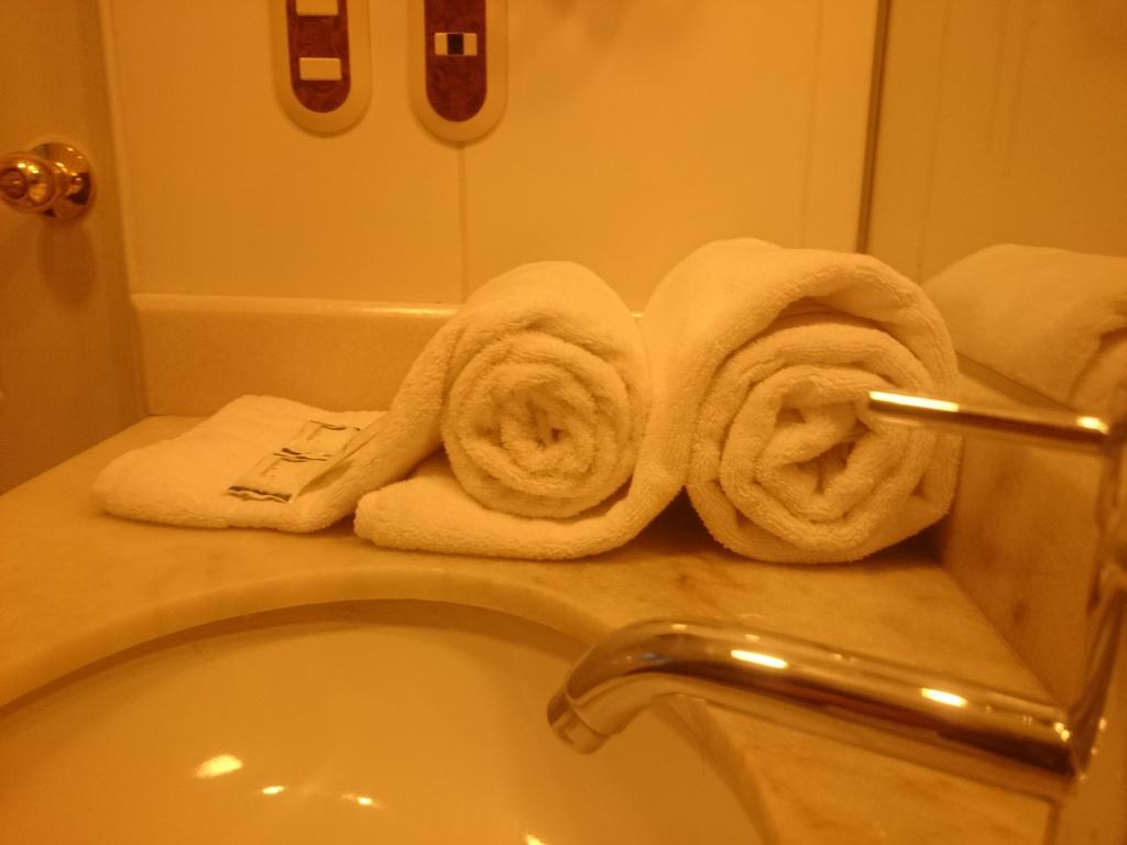 Hotel Cordelius ปูโน ภายนอก รูปภาพ