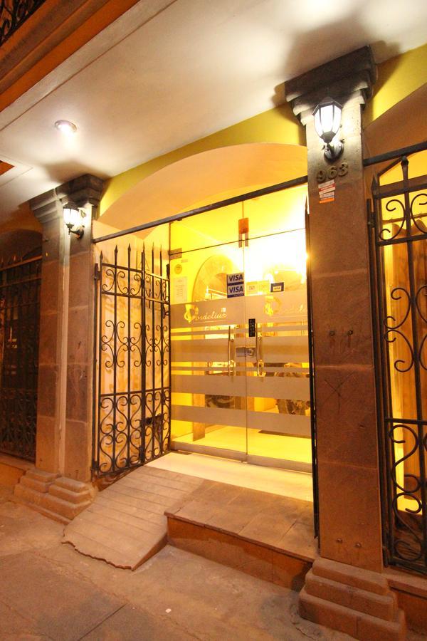 Hotel Cordelius ปูโน ภายนอก รูปภาพ