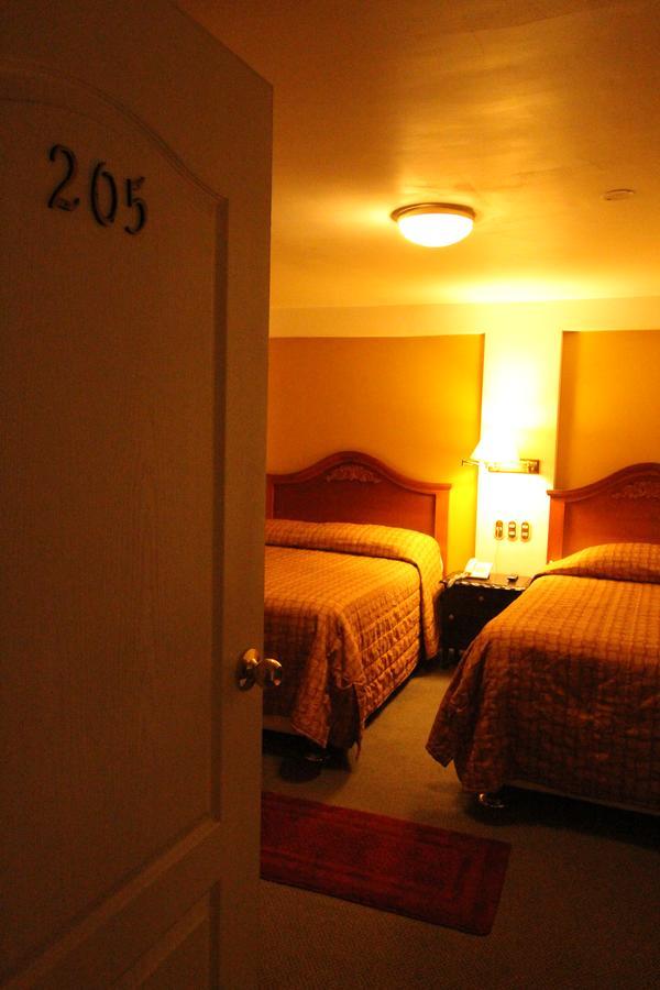 Hotel Cordelius ปูโน ภายนอก รูปภาพ
